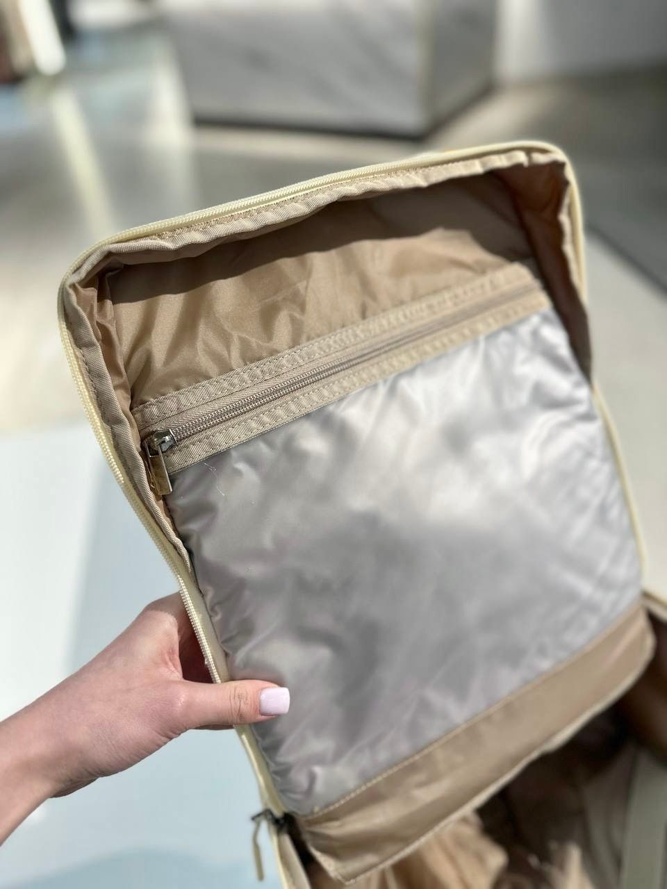 Сумка-рюкзак на колесах для лоукостов 40х30х20 синий Low-Bag-3 фото