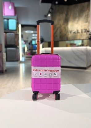Чемодан 40х25х20 см ручная кладь Wizz Air Ryanair барби SLB-2054 фото