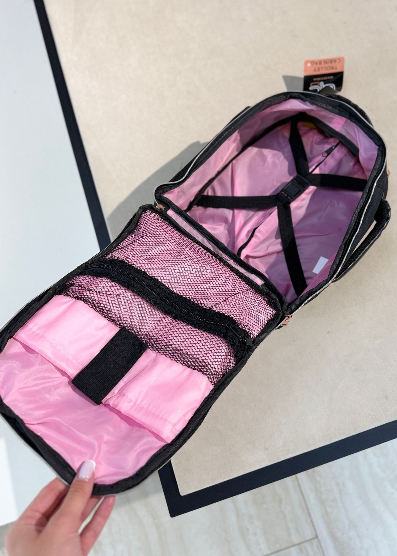 Рюкзак-сумка на колесах ручная кладь для Wizz Air Ryanair 40х25х20 черный BL-98 фото