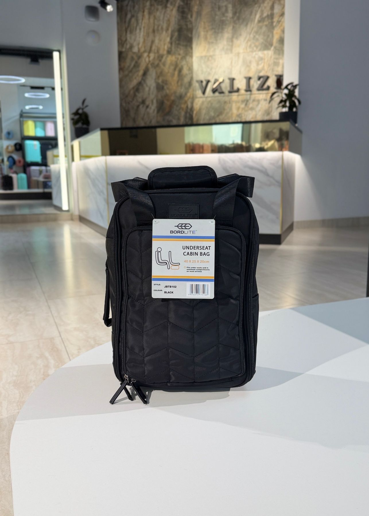 Сумка - валіза на колесах ручна поклажа для Wizz Air Ryanair чорна Low-Bag-2 фото