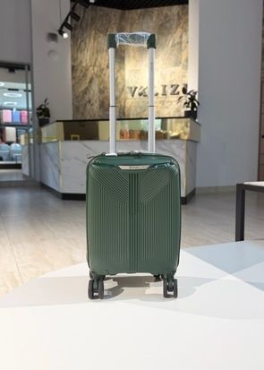 УЦЕНКА Чемодан из полипропилена ручная кладь Wizz Air Ryanair хаки Low-P02Y фото