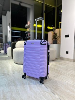 Валіза пластикова M+ (65 см) бузкова K-01-M+ фото