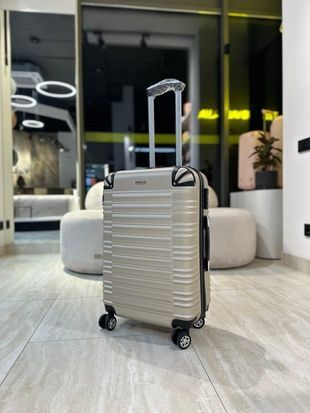 Валіза пластикова M+ (65 см) бежева K-01-M+ фото